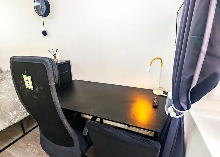 Ensuite Double Room With Kitchen